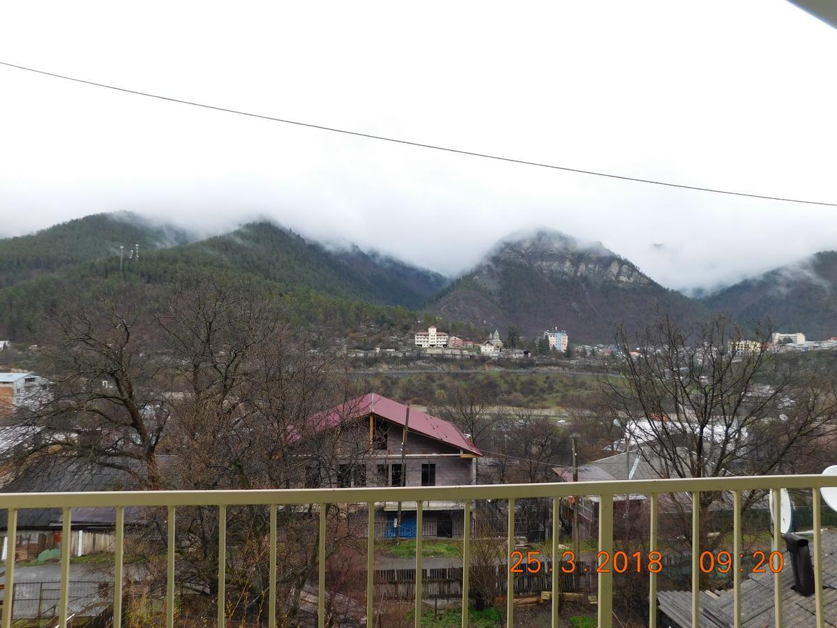 Akaki'S Guesthouse Borjomi Exterior foto